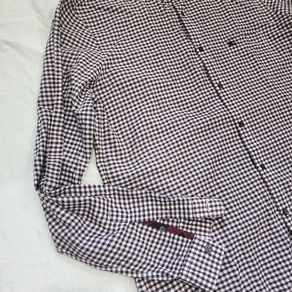 Burberry Black and White Casual Button Down Shirt - Picture 10 of 13